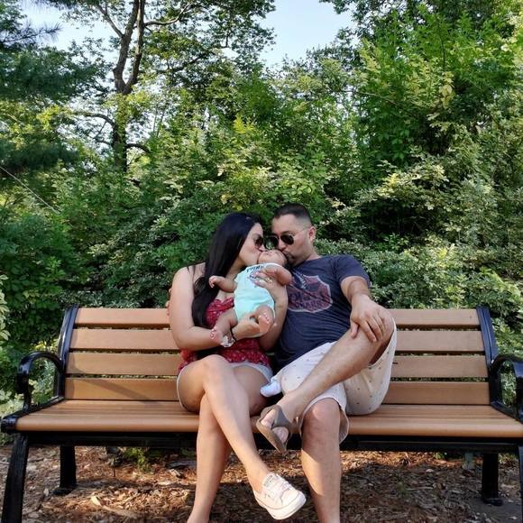 Profile Picture of Cindy Valerio (@cindyvalerio27) on Poshmark