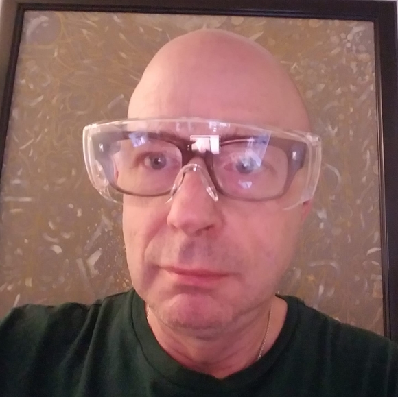 Profile Picture of Dan Dudden (@dan_dudden) on Poshmark