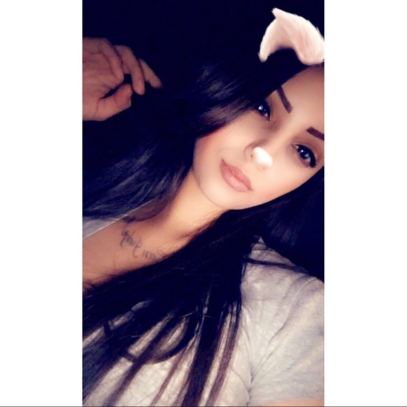 Profile Picture of Crystal Collado (@its_dvine) on Poshmark