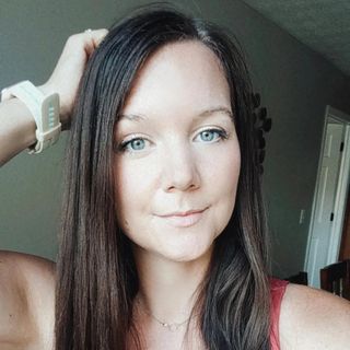 Profile Picture of Lisa Fairchild (@lisa.fair) on Instagram