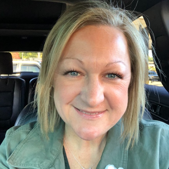 Profile Picture of Christine Blumenstock (@cjen116) on Poshmark