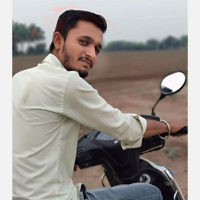 Profile Picture of Nilesh D.Tadha (@tadha_d) on Twitter