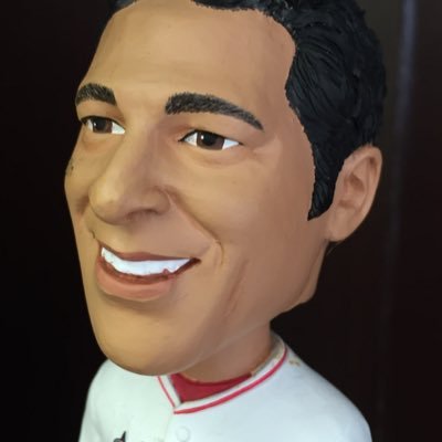 Profile Picture of Robert Alvarado (@ralvar789) on Twitter