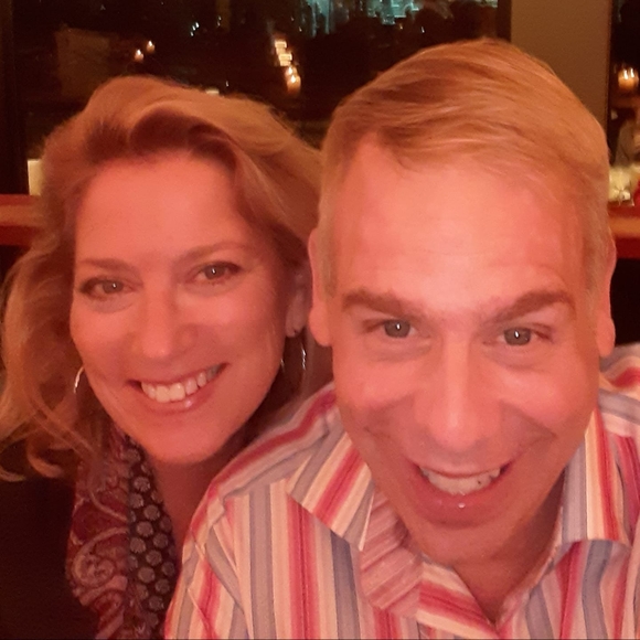 Profile Picture of Brian Borrelli (@gr8du4u) on Poshmark