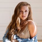 Profile Picture of JULIA ENGEL 🕊 (@engeljulia) on Instagram