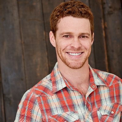 Profile Picture of Moar Ginger N YOU  🌹 (@kevin70950411) on Twitter