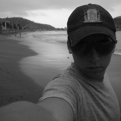Profile Picture of Nicolas Jaramillo (@ZaTaRaEC) on Twitter