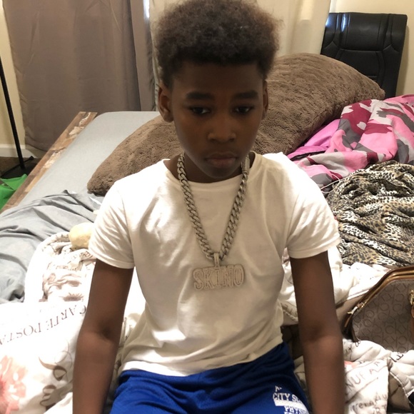 Profile Picture of Othaniel Dawkins (@othanieldawkins) on Poshmark