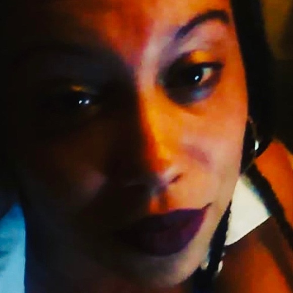 Profile Picture of Shanice Thomas (@tshanice22) on Poshmark