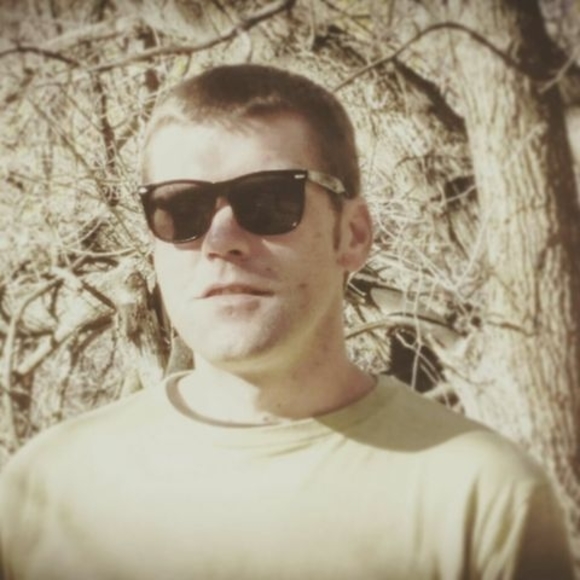 Profile Picture of Daniel Katterman (@dankdaredevil) on Poshmark