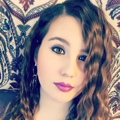 Profile Picture of Amanda LaRocque (@AmandaLaRocque4) on Twitter