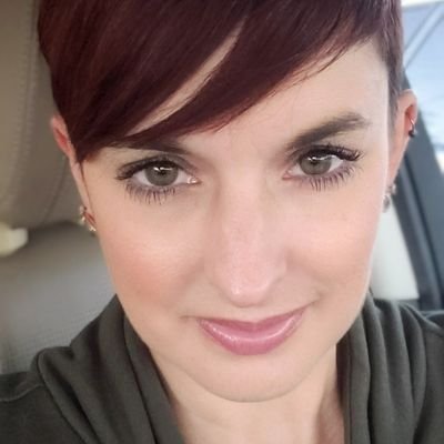 Profile Picture of Crystal McBride (@crystalmcbride) on Twitter