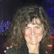 Profile Picture of ANDREA SUSANA ELIAS (@DraeliasAndy) on Twitter