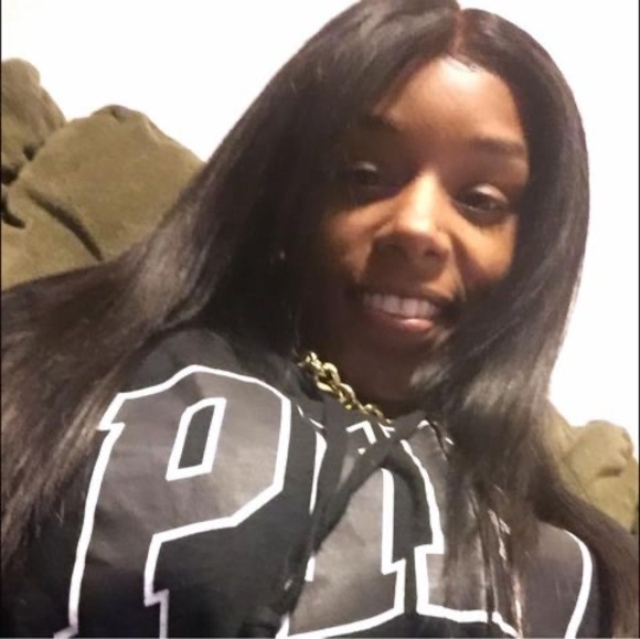 Profile Picture of Quanisha Watkins (@quanishawatkins) on Poshmark