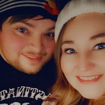 Profile Picture of Azure (@Amanda50775476) on Twitter