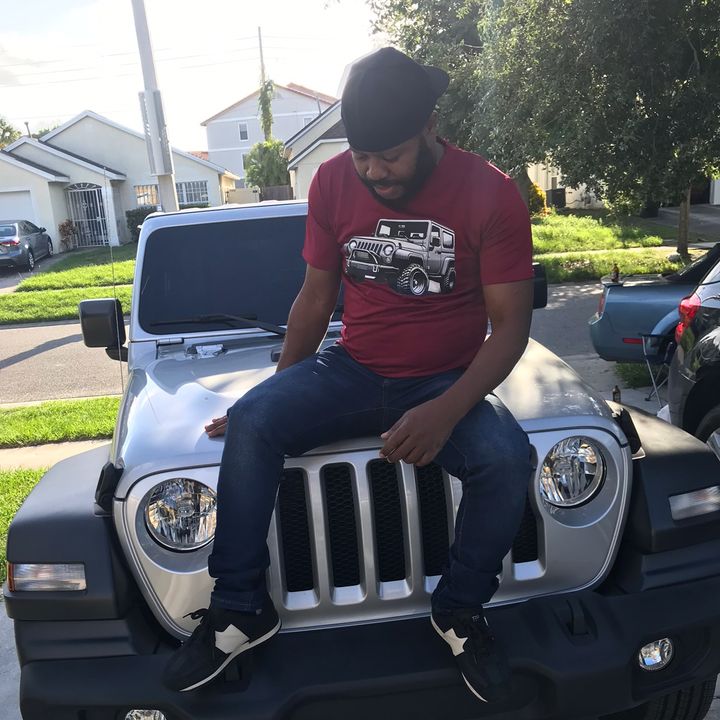 Profile Picture of James (@menesmalande) on Tiktok