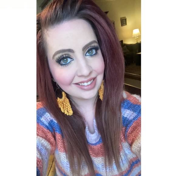 Profile Picture of Lacey Mcbride (@marriedmommy87) on Poshmark