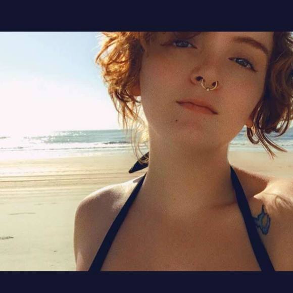 Profile Picture of Brandi Moore (@brandimoore66) on Poshmark