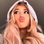 Profile Picture of brailey & adara (@trivialor) on Instagram