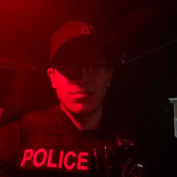 Profile Picture of Chase Hale (@chasehale40310) on Poshmark