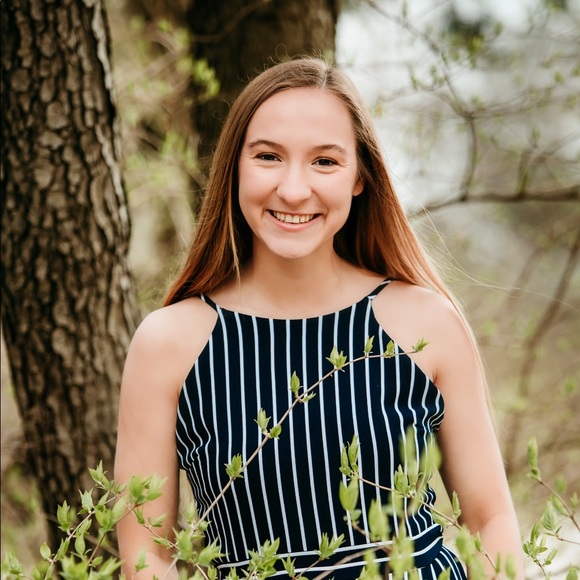 Profile Picture of Taylor Reid (@tayreid66) on Poshmark