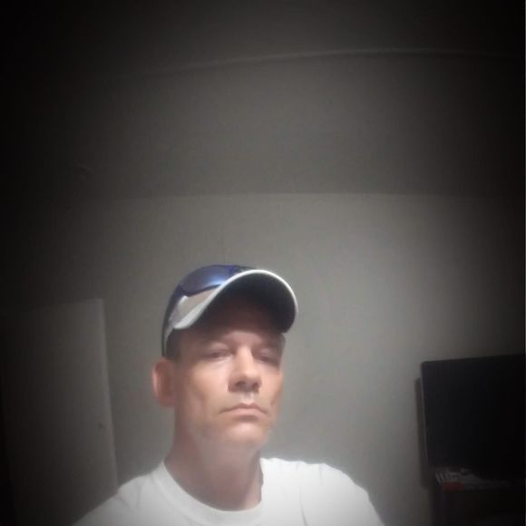 Profile Picture of Joe Richard (@joeanthony321) on Poshmark