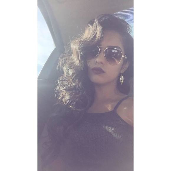 Profile Picture of Mayra Alvarez (@mayra8995) on Poshmark