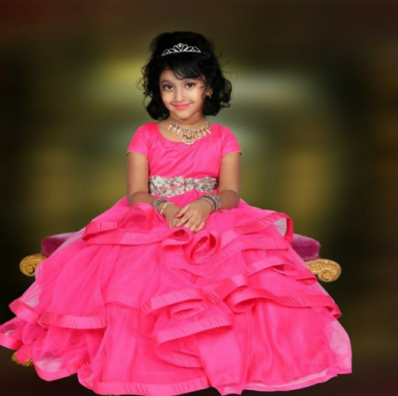 Profile Picture of Aruna Shankar (@bhanavi) on Poshmark