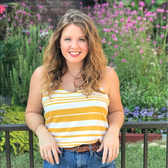 Profile Picture of Shelby Chaille (@eschaille85) on Poshmark