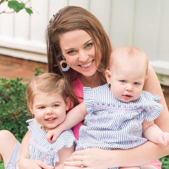 Profile Picture of Jessica Quearry (@jessicaquearry) on Poshmark