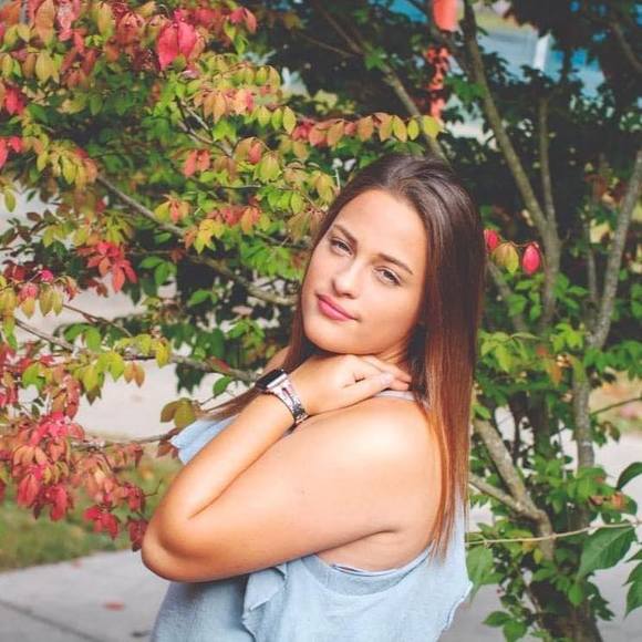 Kiersen Brach - Poshmark Profile Picture of Kiersen Brach (@kiegirl) on Poshmark