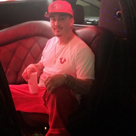 Profile Picture of Alex Archuleta (@archii209) on Poshmark