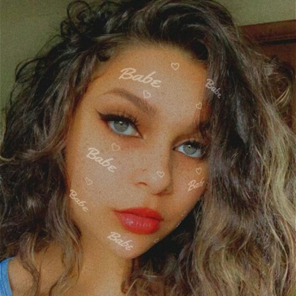 Profile Picture of Sirena Saulters (@sassysaulters) on Poshmark