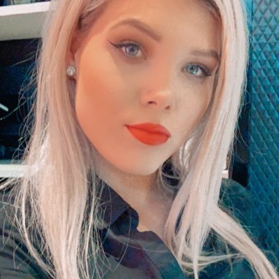 Profile Picture of Sherrilee (@SherrriLeeHallL) on Twitter