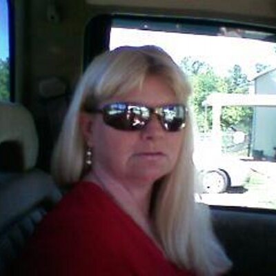 Profile Picture of Darlene Terry Lovett (@Radfaith) on Twitter