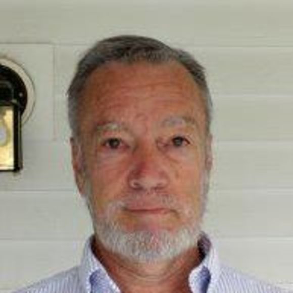 Profile Picture of David Wilde (@david_wilde) on Poshmark