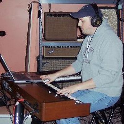 Profile Picture of Mike Melnyk (@therevmelnyk) on Twitter