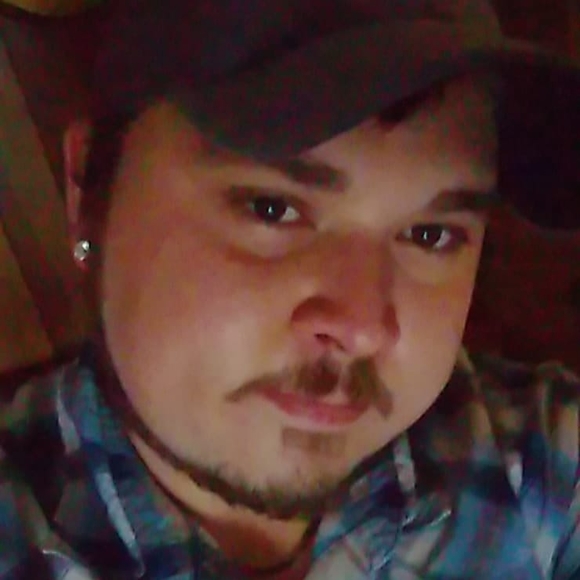 Profile Picture of Justin Bartram (@justinbartram15) on Poshmark