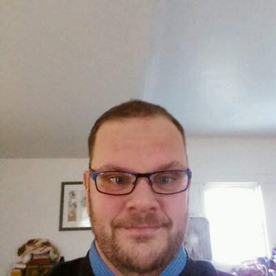 Profile Picture of Mark Wilkins (@daweinerguy) on Twitter