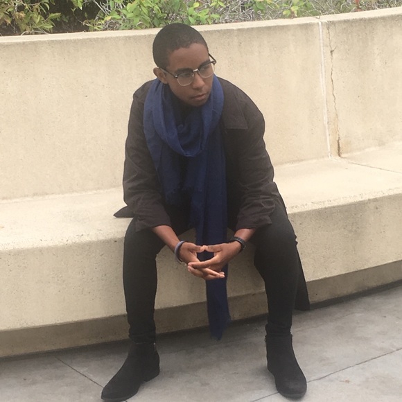 Profile Picture of Tyler Long (@irelia_xan) on Poshmark