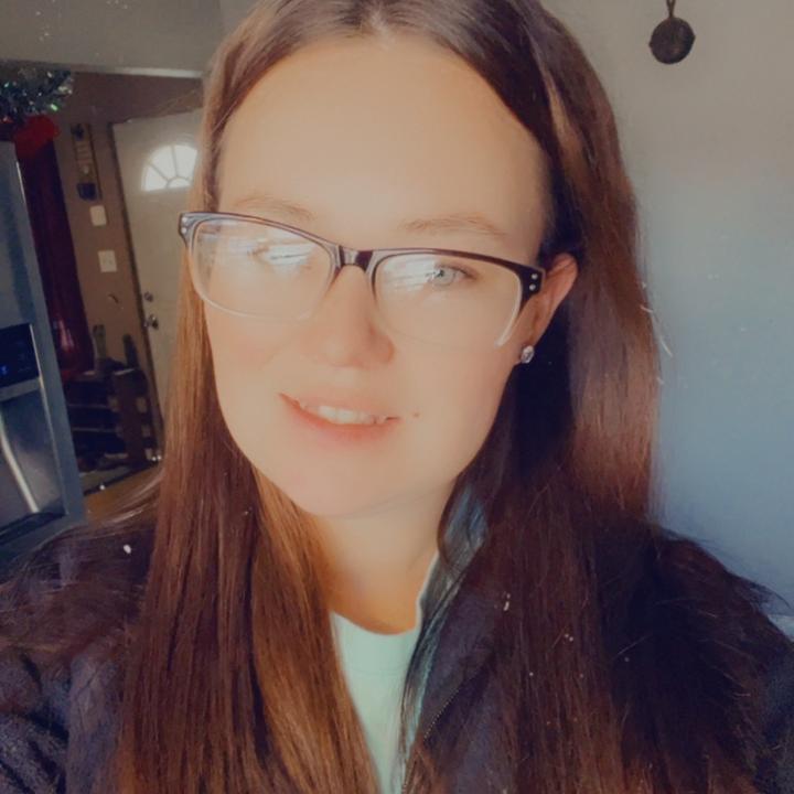 Profile Picture of Alison Weaver (@@alisonweaver) on Tiktok