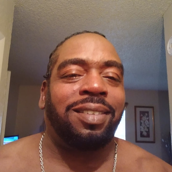 Profile Picture of Steve Alford (@odwyatt94) on Poshmark