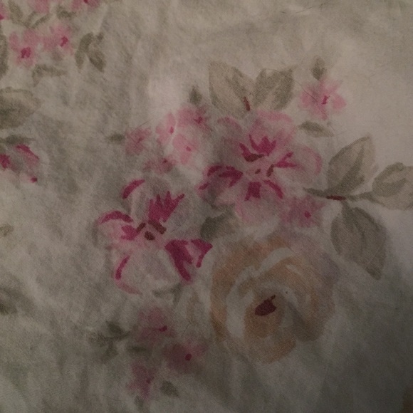 Profile Picture of Missi Maresh (@dutchesdallas) on Poshmark