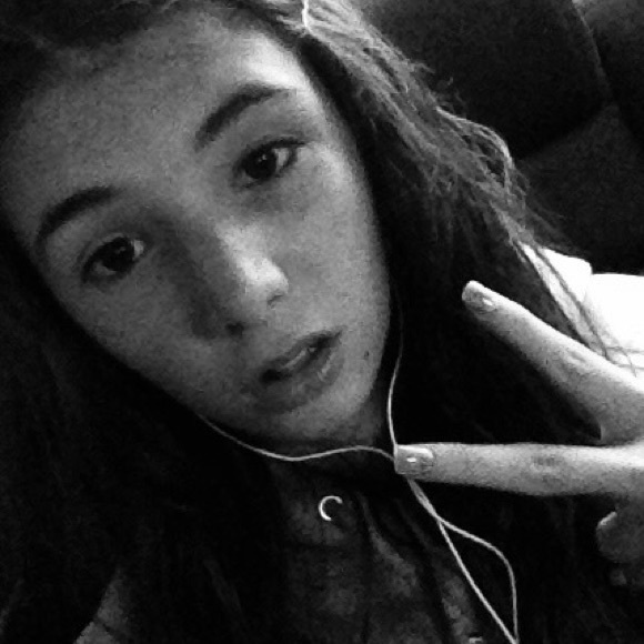 Profile Picture of Jasmyne Calaci (@hannah66) on Poshmark