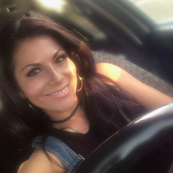 Profile Picture of Terri-lynn Selfe (@t_selfe) on Poshmark