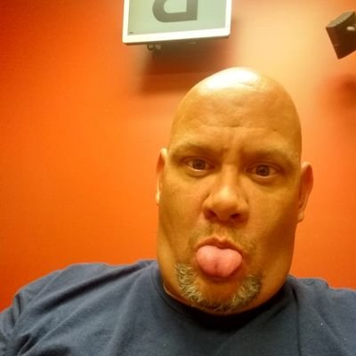 Profile Picture of Jeremy Banter (@JeremyBanter2) on Twitter