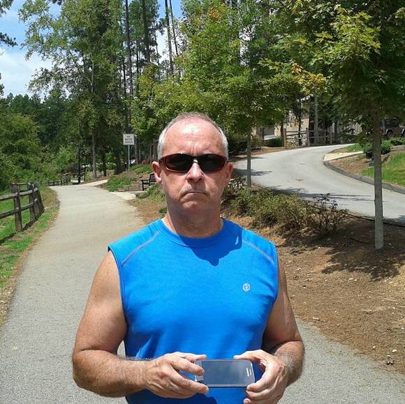 Reese Moore - Poshmark Profile Picture of Reese Moore (@reesemoore7728) on Poshmark