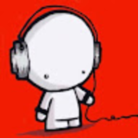 Profile Picture of Eric Rousseau (@pht3k) on Poshmark