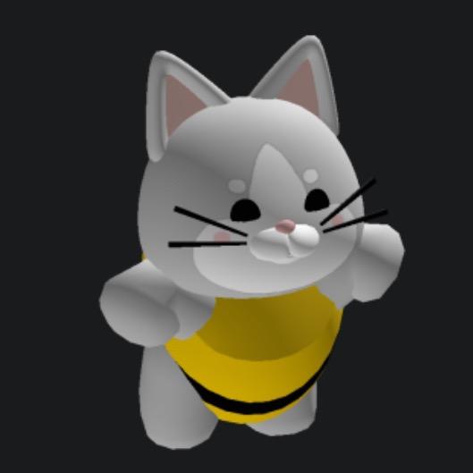Profile Picture of Holly Gómez Mendes (@hollysms) on Tiktok