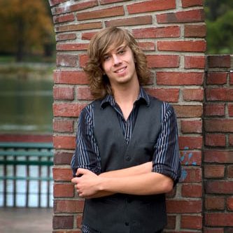 Profile Picture of Adam Jenks (@AdamJenks33) on Twitter